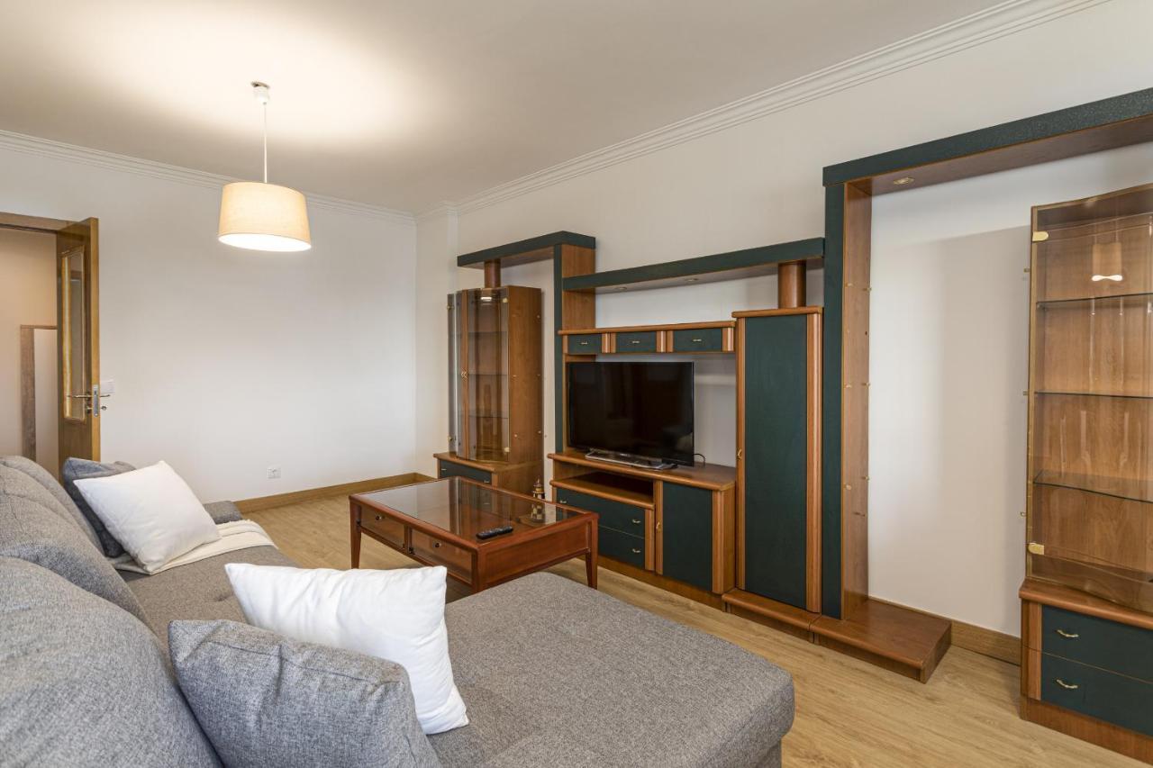 Miral 2 - Beach Front Apartment With Pool Картейра Экстерьер фото