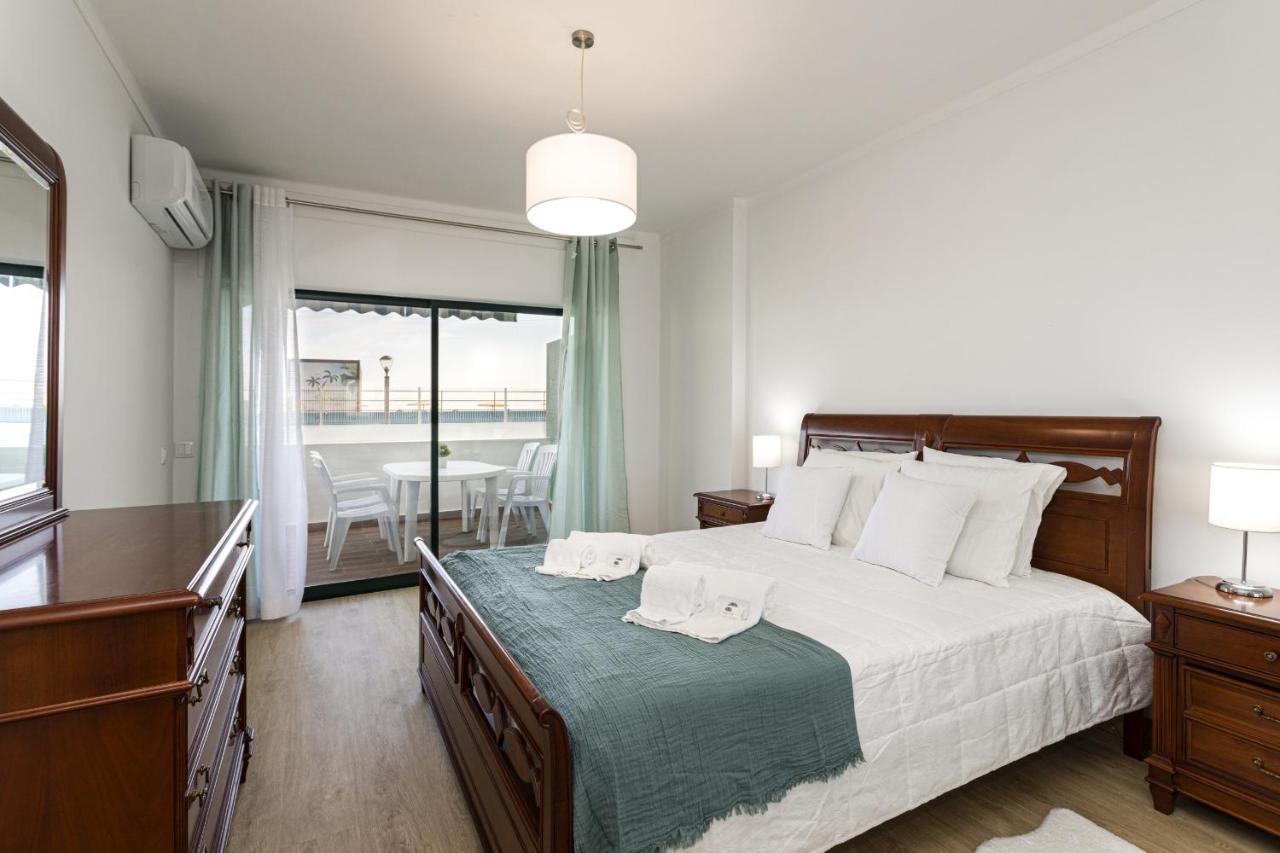 Miral 2 - Beach Front Apartment With Pool Картейра Экстерьер фото