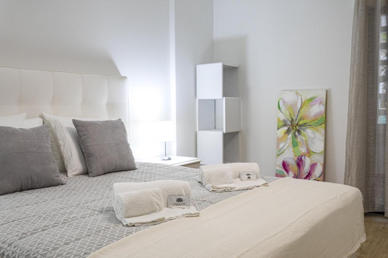 Miral 2 - Beach Front Apartment With Pool Картейра Экстерьер фото